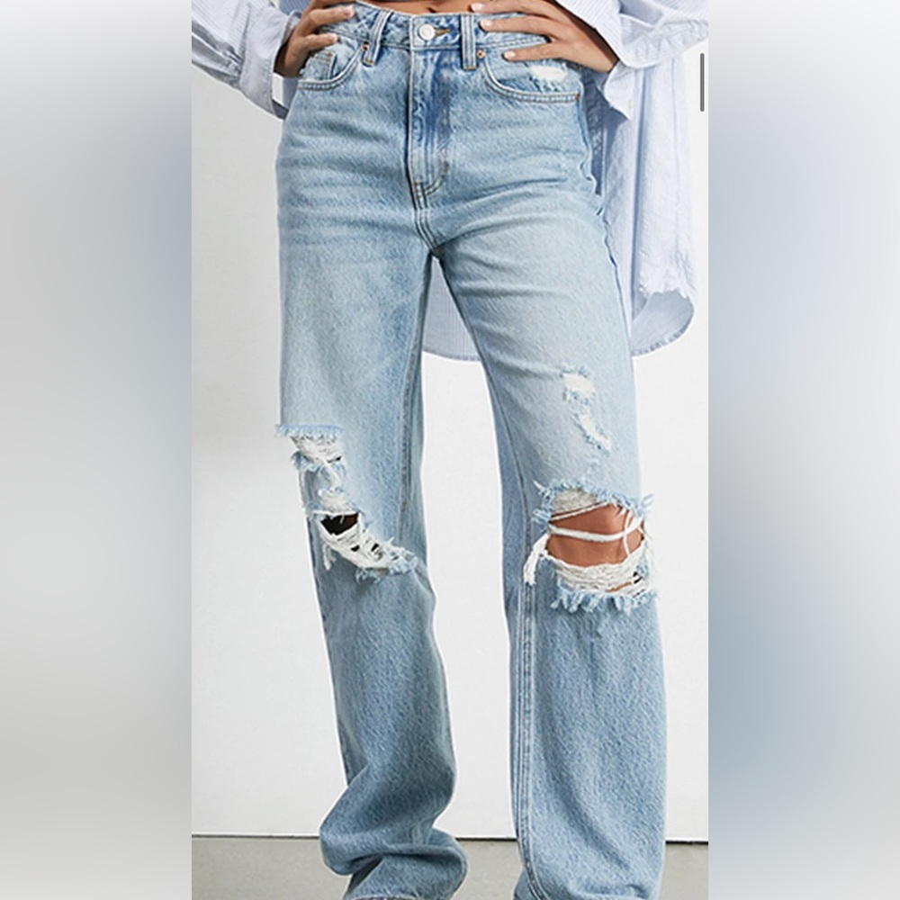 Pacsun boyfriend jeans. Brand new!! (Never worn)